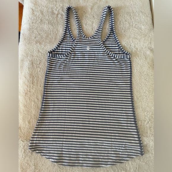 2 Lululemon Studio Racerbacks - Picture 13 of 16